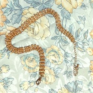Crystal choker